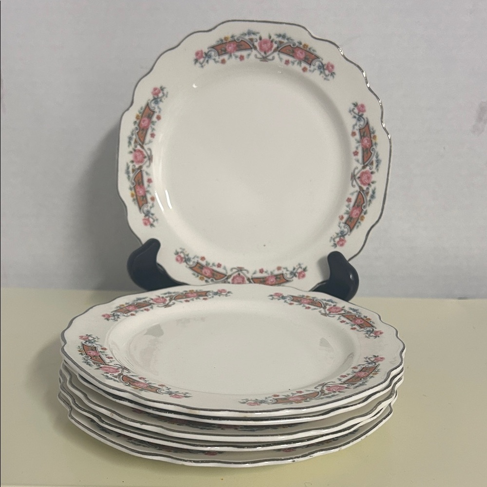 WHIT Floral Dinner Plates with Pink and Green Accents